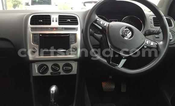 Nunua Ilio tumika Volkswagen Polo Silver Gari ndani ya Manzini nchini Manzini Nunua Ilio tumika Volkswagen Polo Silver Gari ndani ya Manzini nchini Manzini