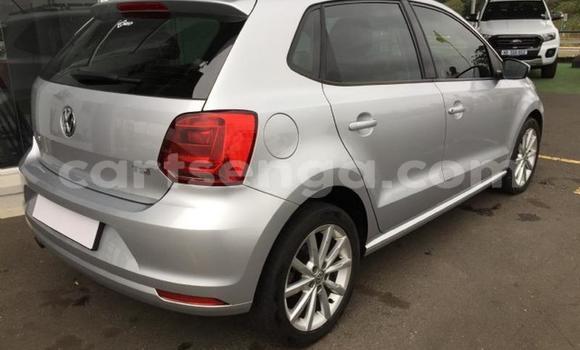Nunua Ilio tumika Volkswagen Polo Silver Gari ndani ya Manzini nchini Manzini Nunua Ilio tumika Volkswagen Polo Silver Gari ndani ya Manzini nchini Manzini