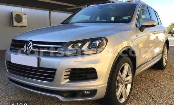 Buy Used Volkswagen Touareg Silver Car in Manzini in Manzini Buy Used Volkswagen Touareg Silver Car in Manzini in Manzini