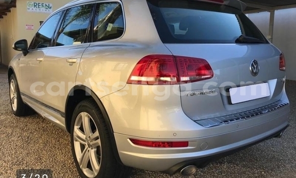 Buy Used Volkswagen Touareg Silver Car in Manzini in Manzini Buy Used Volkswagen Touareg Silver Car in Manzini in Manzini