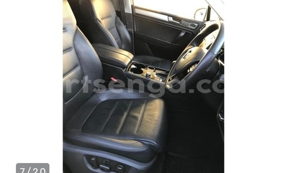 Buy Used Volkswagen Touareg Silver Car in Manzini in Manzini Buy Used Volkswagen Touareg Silver Car in Manzini in Manzini