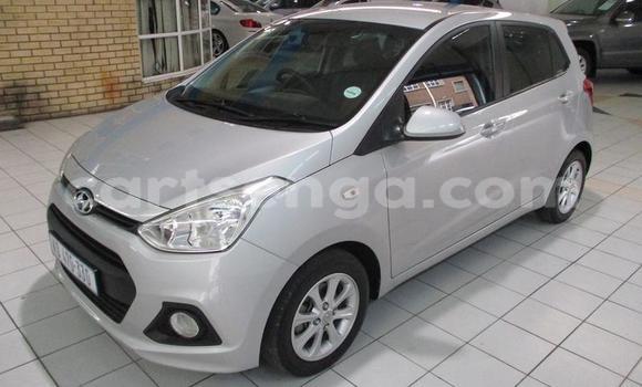 Buy Used Hyundai i10 Silver Car in Ezulwini in Hhohho Buy Used Hyundai i10 Silver Car in Ezulwini in Hhohho