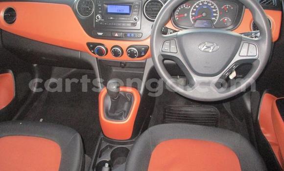 Buy Used Hyundai i10 Silver Car in Ezulwini in Hhohho Buy Used Hyundai i10 Silver Car in Ezulwini in Hhohho