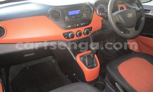 Buy Used Hyundai i10 Silver Car in Ezulwini in Hhohho Buy Used Hyundai i10 Silver Car in Ezulwini in Hhohho