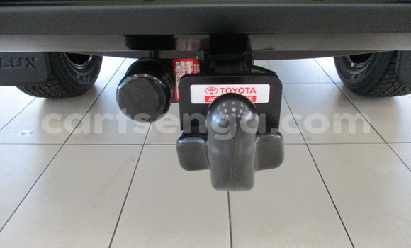 Nunua Ilio tumika Toyota Hilux Surf White Gari ndani ya Hlatikulu nchini Wilaya ya Shiselweni Nunua Ilio tumika Toyota Hilux Surf White Gari ndani ya Hlatikulu nchini Wilaya ya Shiselweni