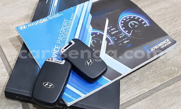 Buy Used Hyundai ix35 Silver Car in Ezulwini in Hhohho Buy Used Hyundai ix35 Silver Car in Ezulwini in Hhohho