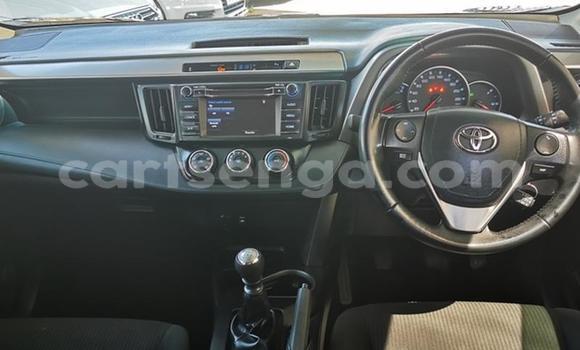 Acheter Occasion Voiture Toyota RAV4 Gris à Ezulwini, Hhohho Acheter Occasion Voiture Toyota RAV4 Gris à Ezulwini, Hhohho