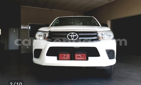 Buy Used Toyota Hilux White Car in Manzini in Manzini Buy Used Toyota Hilux White Car in Manzini in Manzini