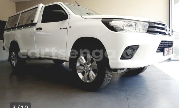 Buy Used Toyota Hilux White Car in Manzini in Manzini Buy Used Toyota Hilux White Car in Manzini in Manzini