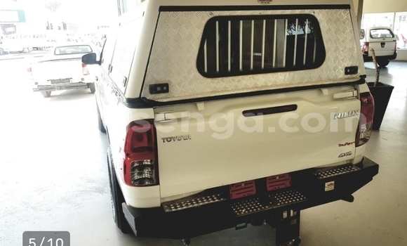 Buy Used Toyota Hilux White Car in Manzini in Manzini Buy Used Toyota Hilux White Car in Manzini in Manzini