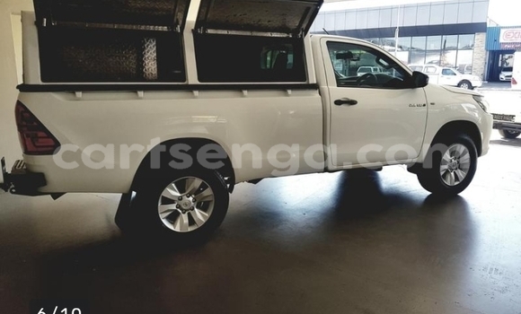 Buy Used Toyota Hilux White Car in Manzini in Manzini Buy Used Toyota Hilux White Car in Manzini in Manzini