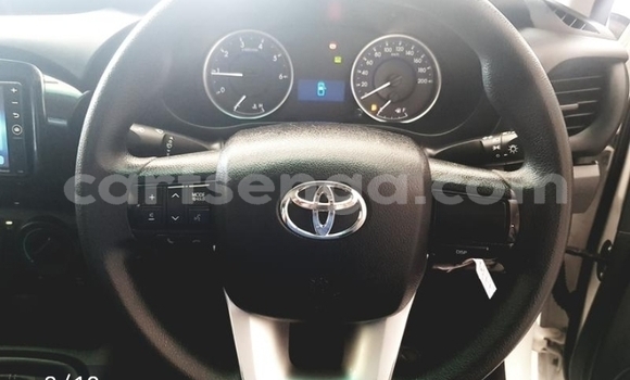 Buy Used Toyota Hilux White Car in Manzini in Manzini Buy Used Toyota Hilux White Car in Manzini in Manzini