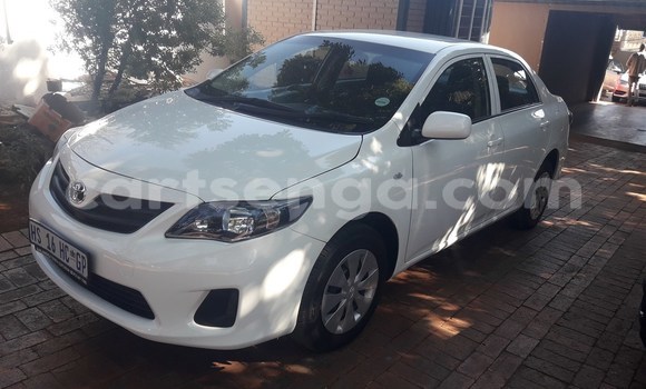 Buy Used Toyota Corolla White Car in Big Bend in Lubombo District Buy Used Toyota Corolla White Car in Big Bend in Lubombo District