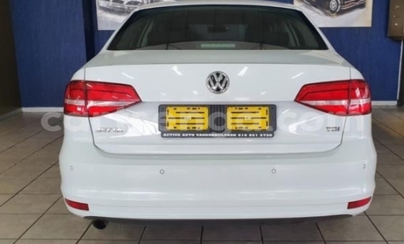 Buy Used Volkswagen Jetta White Car in Manzini in Manzini Buy Used Volkswagen Jetta White Car in Manzini in Manzini