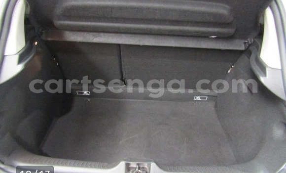 Buy Used Renault Clio White Car in Manzini in Manzini Buy Used Renault Clio White Car in Manzini in Manzini