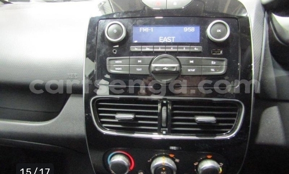 Buy Used Renault Clio White Car in Manzini in Manzini Buy Used Renault Clio White Car in Manzini in Manzini