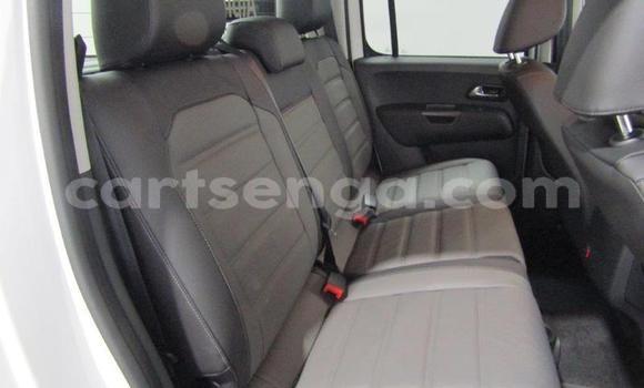 Buy Used Volkswagen Amarok White Car in Mbabane in Manzini Buy Used Volkswagen Amarok White Car in Mbabane in Manzini