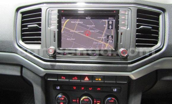 Buy Used Volkswagen Amarok White Car in Mbabane in Manzini Buy Used Volkswagen Amarok White Car in Mbabane in Manzini