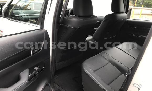 Acheter Occasion Voiture Toyota Hilux Blanc à Big Bend, Lubombo District Acheter Occasion Voiture Toyota Hilux Blanc à Big Bend, Lubombo District