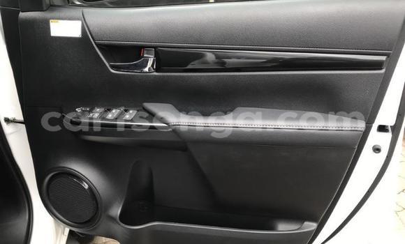 Acheter Occasion Voiture Toyota Hilux Blanc à Big Bend, Lubombo District Acheter Occasion Voiture Toyota Hilux Blanc à Big Bend, Lubombo District