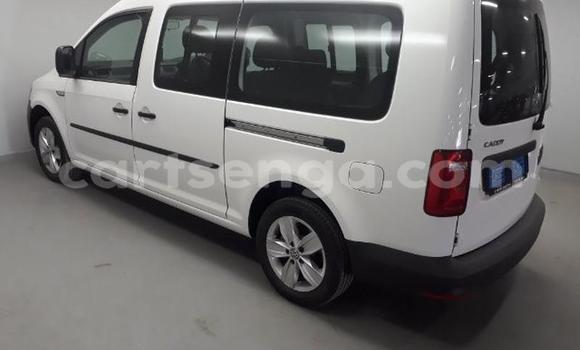 Buy Used Volkswagen Caddy White Car in Mbabane in Manzini Buy Used Volkswagen Caddy White Car in Mbabane in Manzini