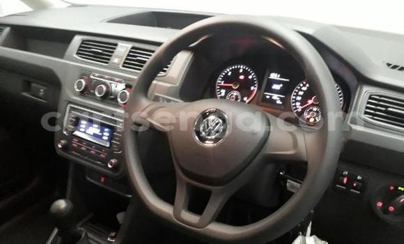 Buy Used Volkswagen Caddy White Car in Mbabane in Manzini Buy Used Volkswagen Caddy White Car in Mbabane in Manzini