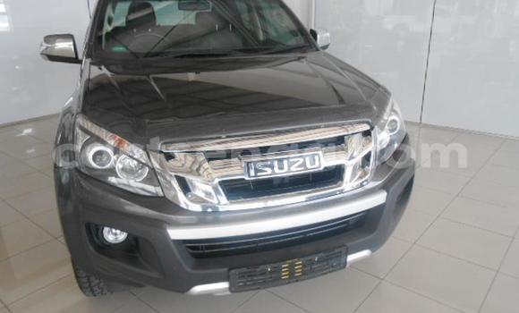 Buy Used Isuzu KB Black Car in Mbabane in Manzini Buy Used Isuzu KB Black Car in Mbabane in Manzini