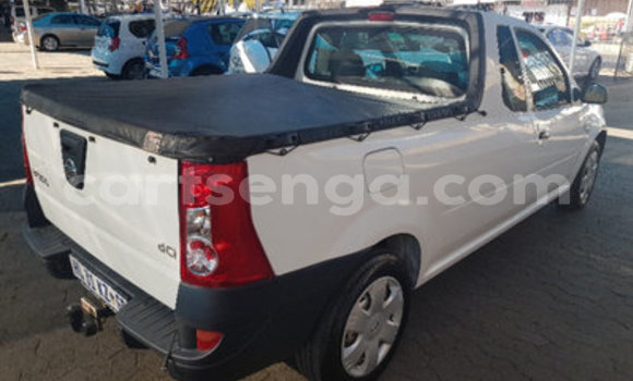 Buy Used Nissan NP 300 White Car in Big Bend in Lubombo District Buy Used Nissan NP 300 White Car in Big Bend in Lubombo District