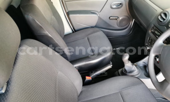 Buy Used Nissan NP 300 White Car in Big Bend in Lubombo District Buy Used Nissan NP 300 White Car in Big Bend in Lubombo District