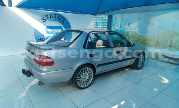 Acheter Occasion Voiture Toyota Corolla Gris à Hlatikulu, Shiselweni District Acheter Occasion Voiture Toyota Corolla Gris à Hlatikulu, Shiselweni District