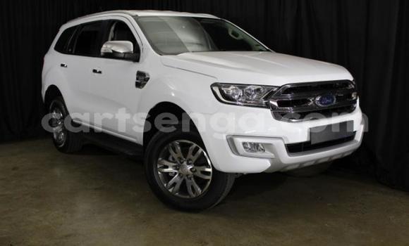 Acheter Occasion Voiture Ford Everest Blanc à Mbabane, Manzini Acheter Occasion Voiture Ford Everest Blanc à Mbabane, Manzini