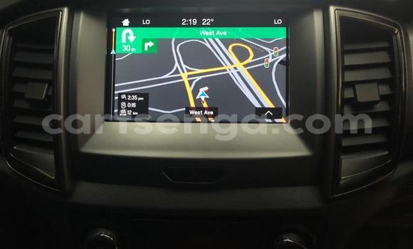 Acheter Occasion Voiture Ford Everest Blanc à Mbabane, Manzini Acheter Occasion Voiture Ford Everest Blanc à Mbabane, Manzini