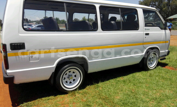 Buy Used Toyota Hiace White Car in Big Bend in Lubombo District Buy Used Toyota Hiace White Car in Big Bend in Lubombo District