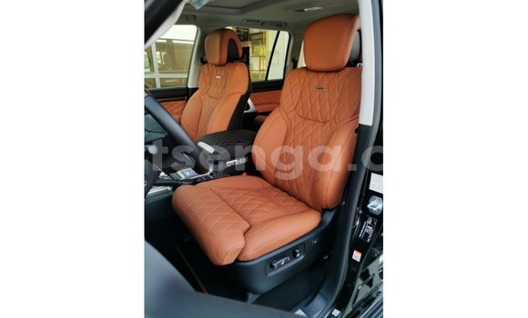 Buy Import Toyota Land Cruiser Black Car in Import - Dubai in Hhohho Buy Import Toyota Land Cruiser Black Car in Import - Dubai in Hhohho