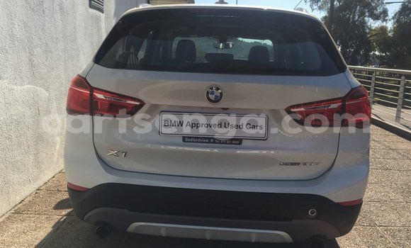 Acheter Occasion Voiture BMW X1 Blanc à Mondi, Hhohho Acheter Occasion Voiture BMW X1 Blanc à Mondi, Hhohho