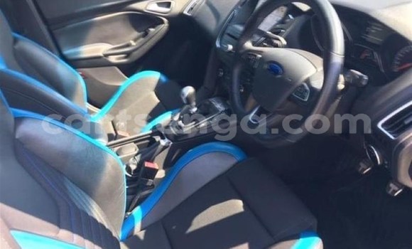 Acheter Occasion Voiture Ford Focus RS Bleu à Manzini, Manzini Acheter Occasion Voiture Ford Focus RS Bleu à Manzini, Manzini