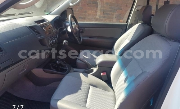 Buy Used Toyota Hilux White Car in Manzini in Manzini Buy Used Toyota Hilux White Car in Manzini in Manzini