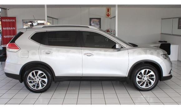 Nunua Ilio tumika Nissan X–Trail Silver Gari ndani ya Ezulwini nchini Hhohho Nunua Ilio tumika Nissan X–Trail Silver Gari ndani ya Ezulwini nchini Hhohho