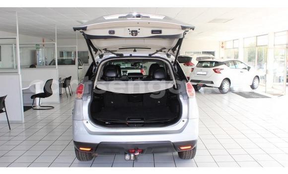 Nunua Ilio tumika Nissan X–Trail Silver Gari ndani ya Ezulwini nchini Hhohho Nunua Ilio tumika Nissan X–Trail Silver Gari ndani ya Ezulwini nchini Hhohho