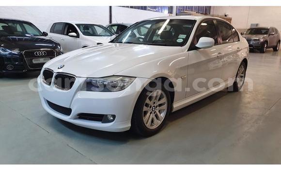 Acheter Occasion Voiture BMW 3–Series Blanc à Big Bend, Lubombo District Acheter Occasion Voiture BMW 3–Series Blanc à Big Bend, Lubombo District