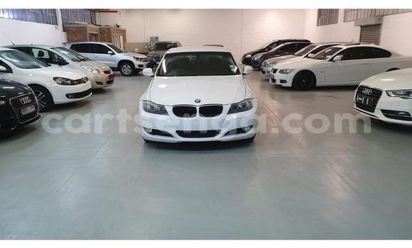 Acheter Occasion Voiture BMW 3–Series Blanc à Big Bend, Lubombo District Acheter Occasion Voiture BMW 3–Series Blanc à Big Bend, Lubombo District