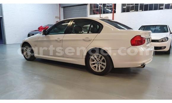 Acheter Occasion Voiture BMW 3–Series Blanc à Big Bend, Lubombo District Acheter Occasion Voiture BMW 3–Series Blanc à Big Bend, Lubombo District