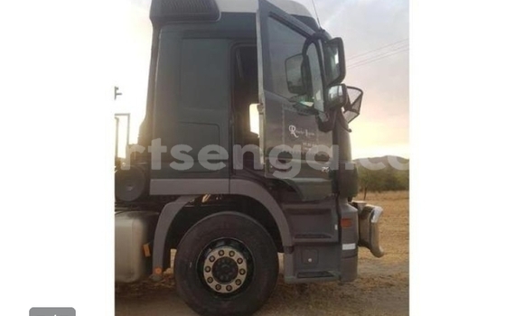 Buy Used Mercedes‒Benz 2644 Green Truck in Manzini in Manzini Buy Used Mercedes‒Benz 2644 Green Truck in Manzini in Manzini