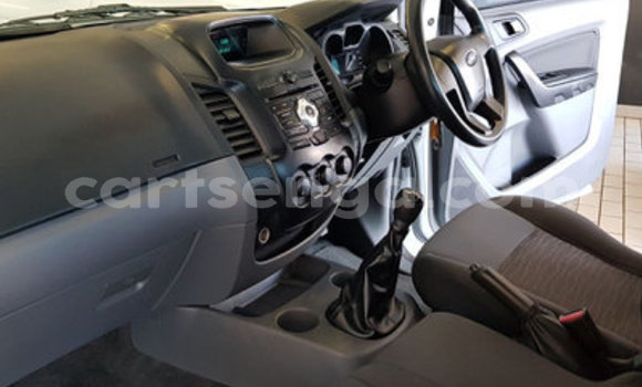 Acheter Occasion Voiture Ford Ranger Blanc à Mbabane, Manzini Acheter Occasion Voiture Ford Ranger Blanc à Mbabane, Manzini