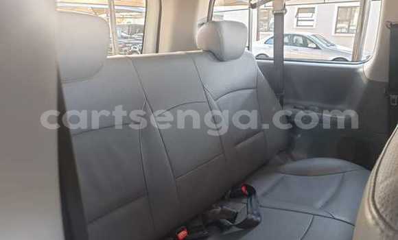 Nunua Ilio tumika Hyundai H1 White Gari ndani ya Ezulwini nchini Hhohho Nunua Ilio tumika Hyundai H1 White Gari ndani ya Ezulwini nchini Hhohho