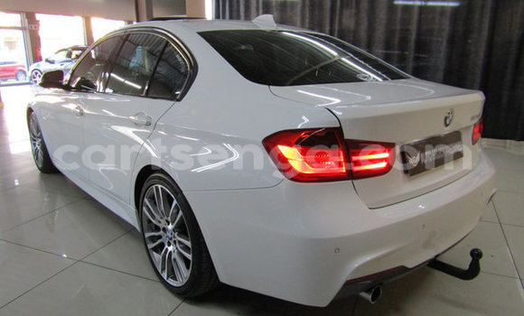 Acheter Occasion Voiture BMW 3–Series Blanc à Bulembu, Hhohho Acheter Occasion Voiture BMW 3–Series Blanc à Bulembu, Hhohho