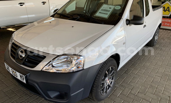 Nunua Ilio tumika Nissan NP 300 White Gari ndani ya Bulembu nchini Hhohho Nunua Ilio tumika Nissan NP 300 White Gari ndani ya Bulembu nchini Hhohho