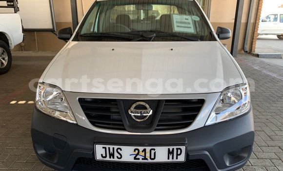 Nunua Ilio tumika Nissan NP 300 White Gari ndani ya Bulembu nchini Hhohho Nunua Ilio tumika Nissan NP 300 White Gari ndani ya Bulembu nchini Hhohho