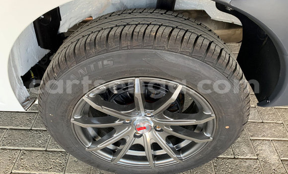 Nunua Ilio tumika Nissan NP 300 White Gari ndani ya Bulembu nchini Hhohho Nunua Ilio tumika Nissan NP 300 White Gari ndani ya Bulembu nchini Hhohho