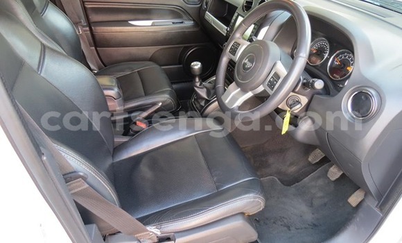 Acheter Occasion Voiture Jeep Compass Blanc à Ezulwini, Hhohho Acheter Occasion Voiture Jeep Compass Blanc à Ezulwini, Hhohho